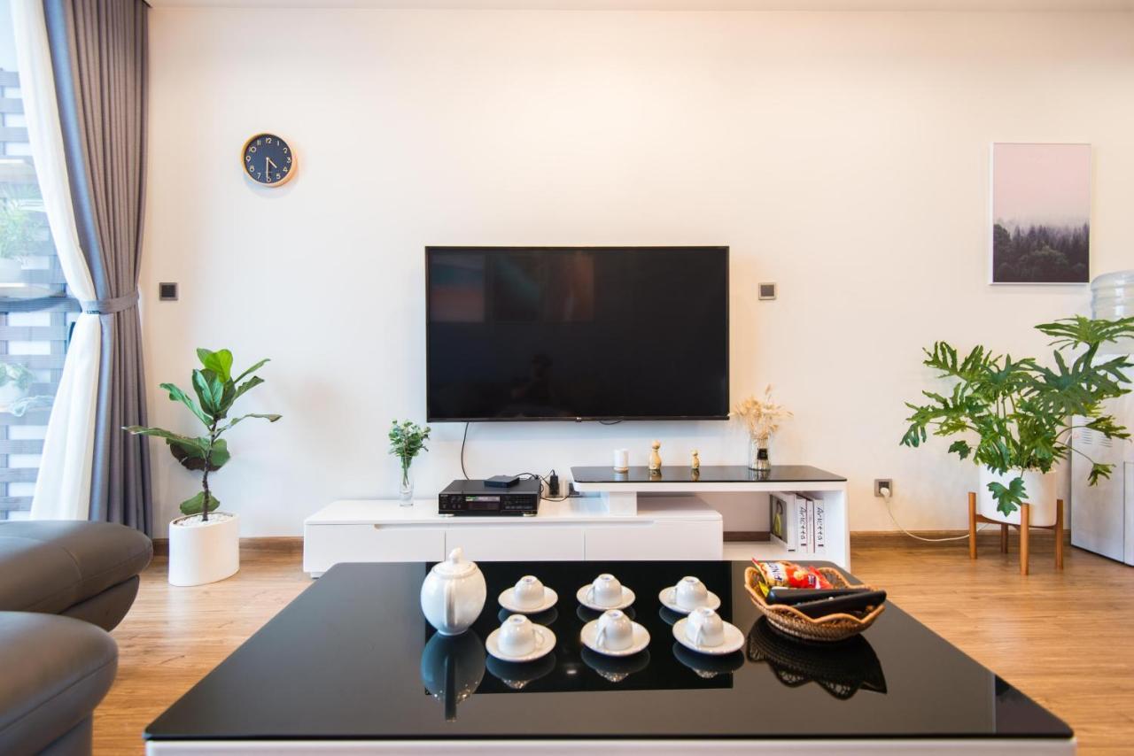 Premium Apartment Vinhomes Metropolis Badinh Hanoi Buitenkant foto